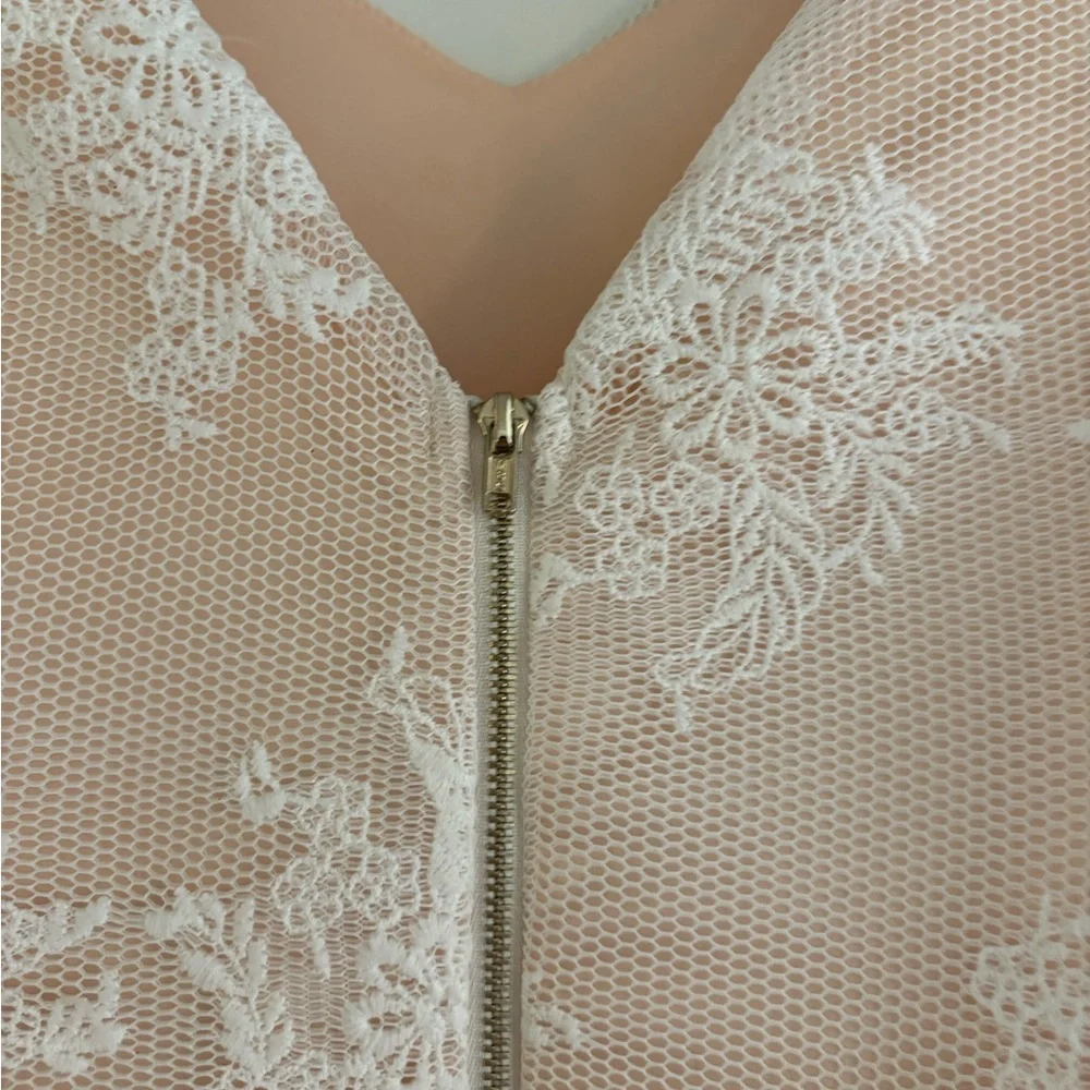 Elegant Kids Dress - Picture 3 of 4